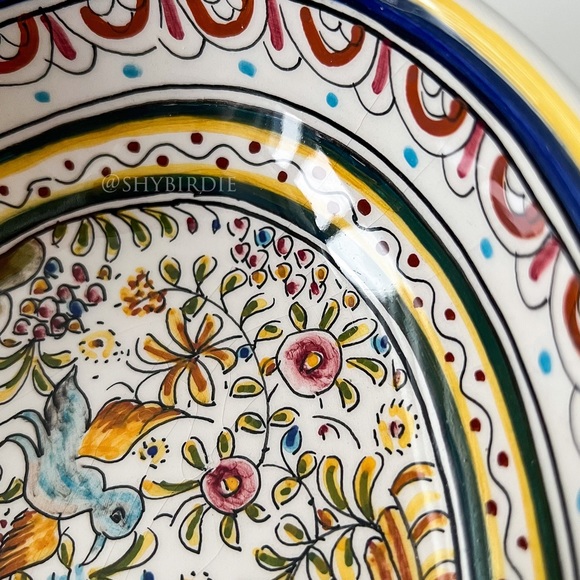 Genuine Portuguese Artisan Handcrafted Painted Bowl - Picture 12 of 14